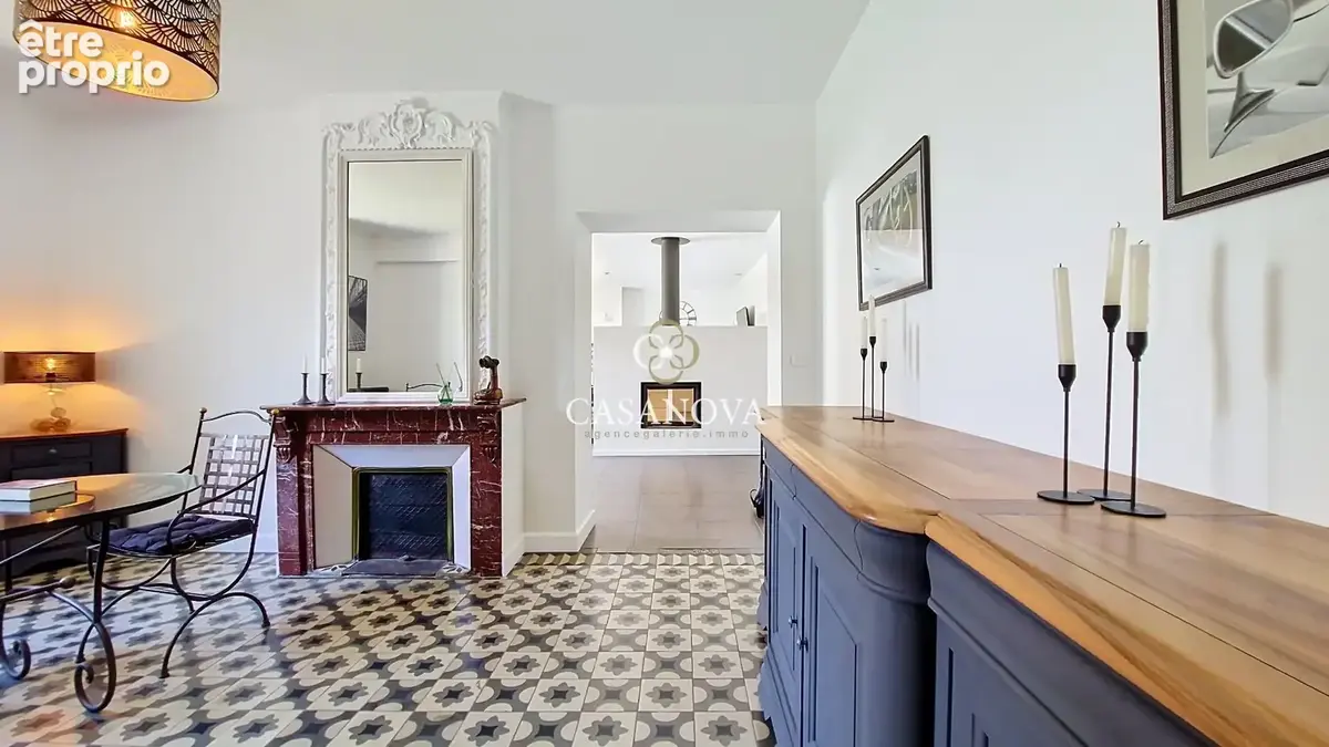 Propriété de caractère entre Pézenas et Béziers  Un lieu aux multiples possibilités: maison de famille ou lieu de réception - photo 10