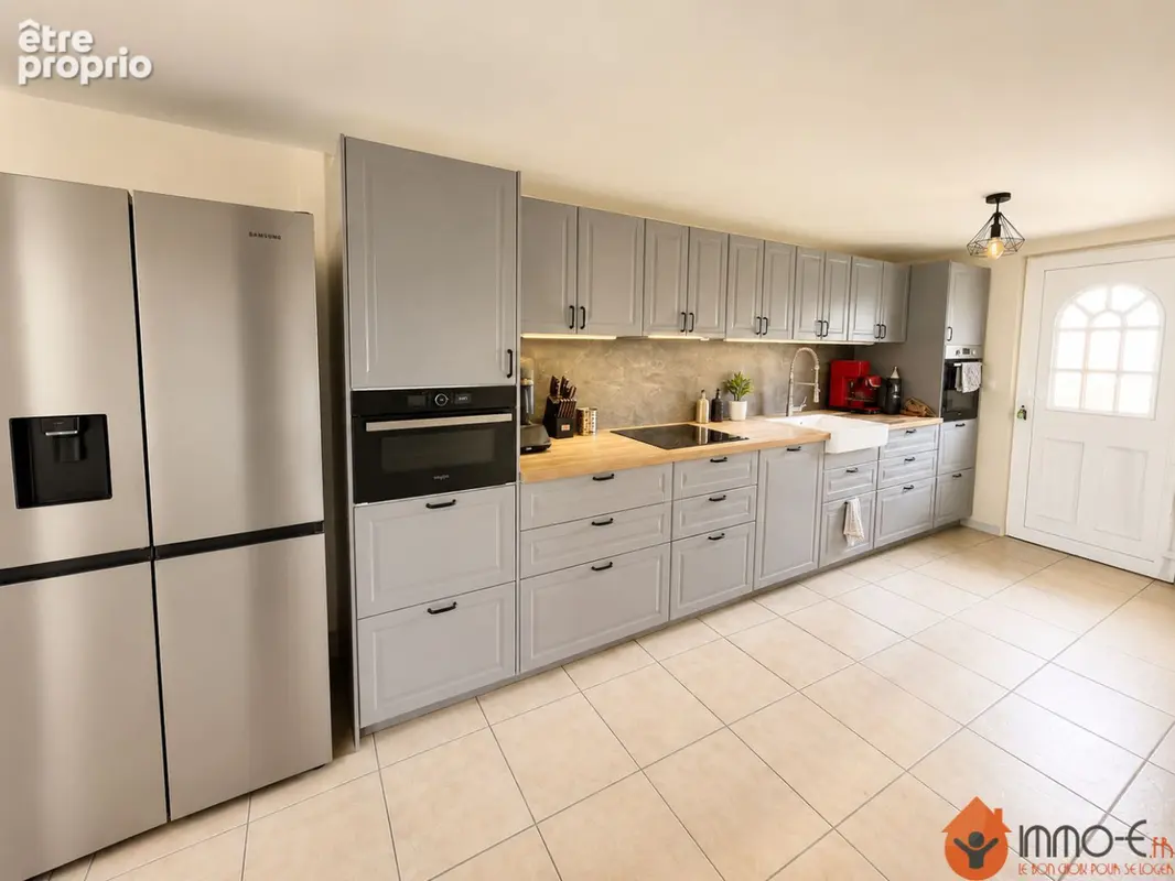 Maison 116 m² à Quincy-Voisins  - photo 5