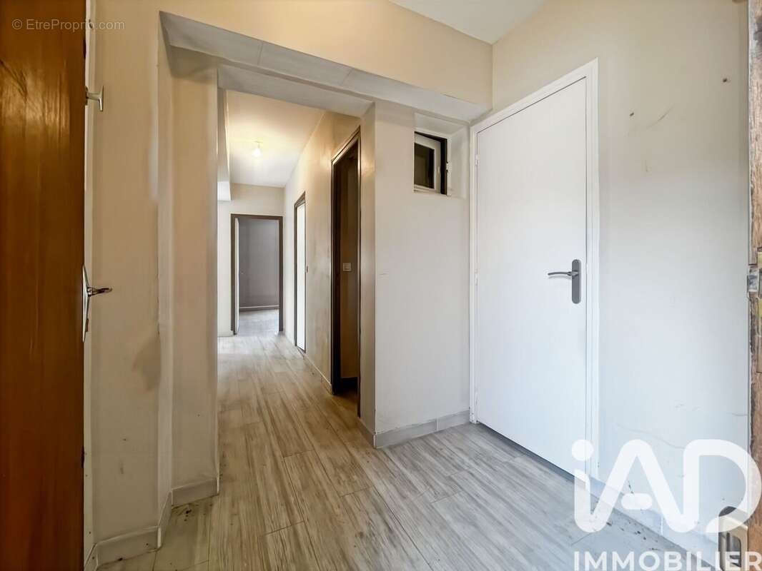 Photo 2 - Appartement à FONTENAY-EN-PARISIS