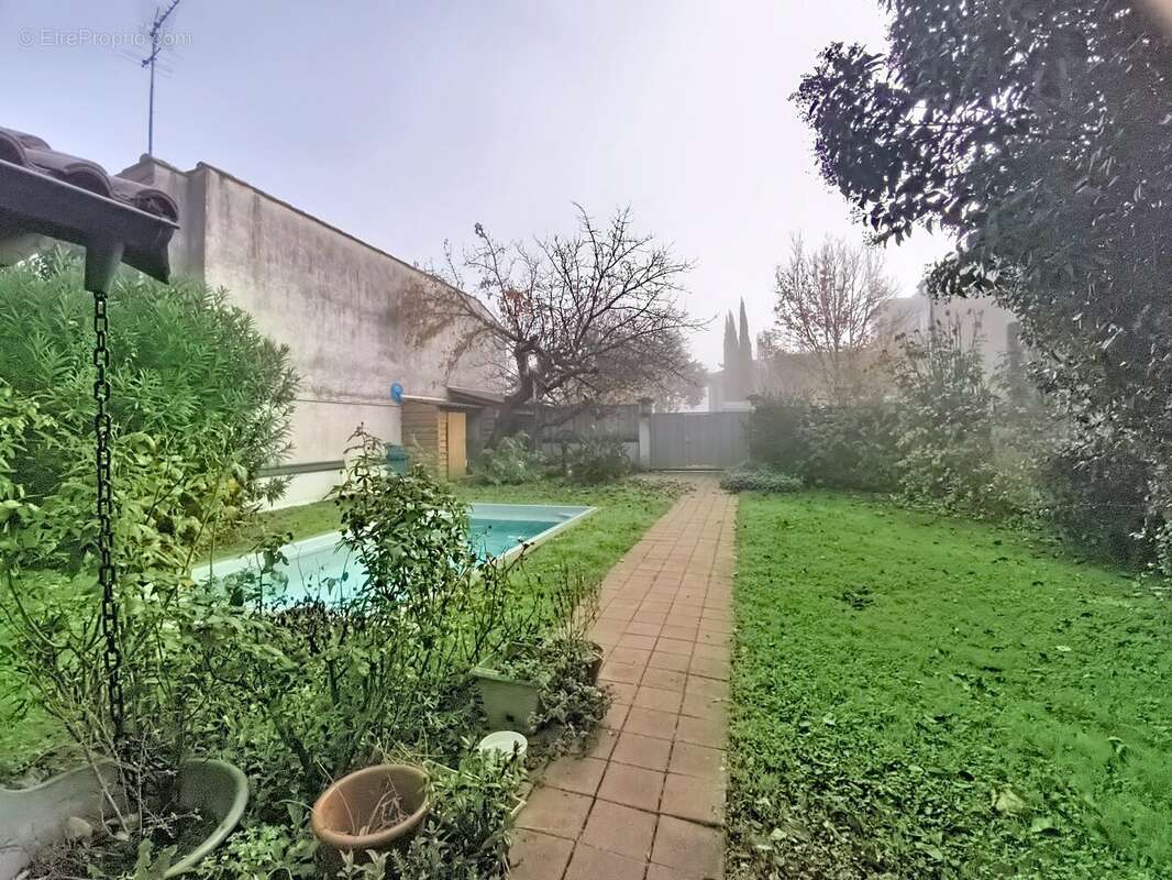 Maison à L&#039;ISLE-JOURDAIN