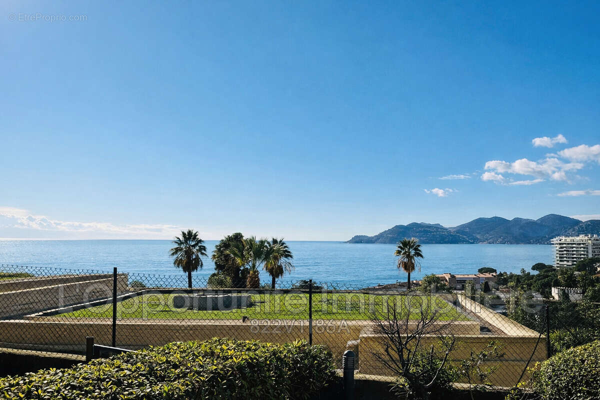 Appartement à CANNES
