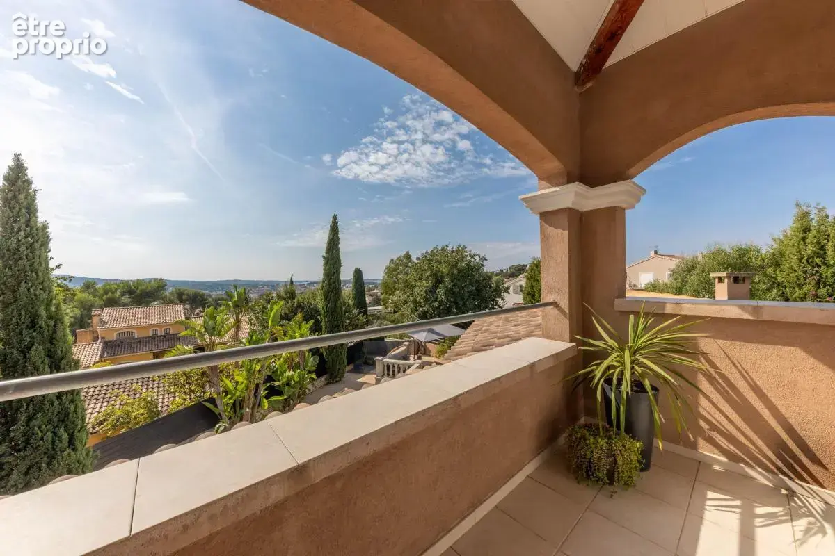 Villa moderne avec vue mer, piscine et garage à vendre à six-fours - french riviera - photo 10