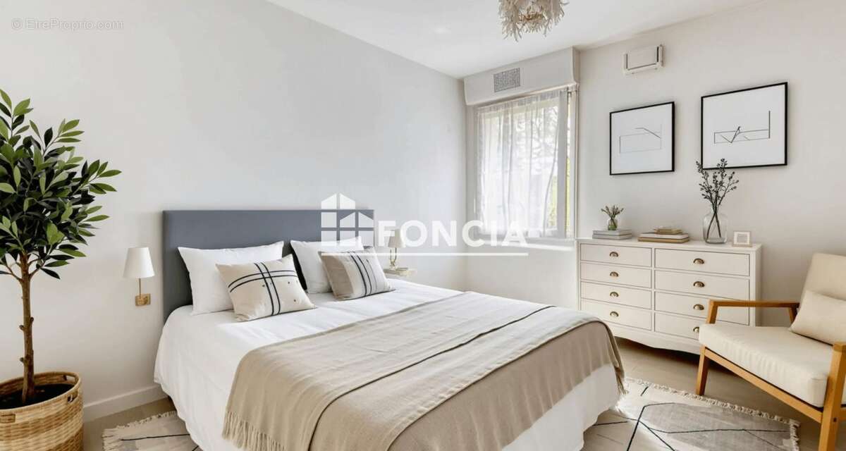 Appartement à SAINT-BRICE-SOUS-FORET