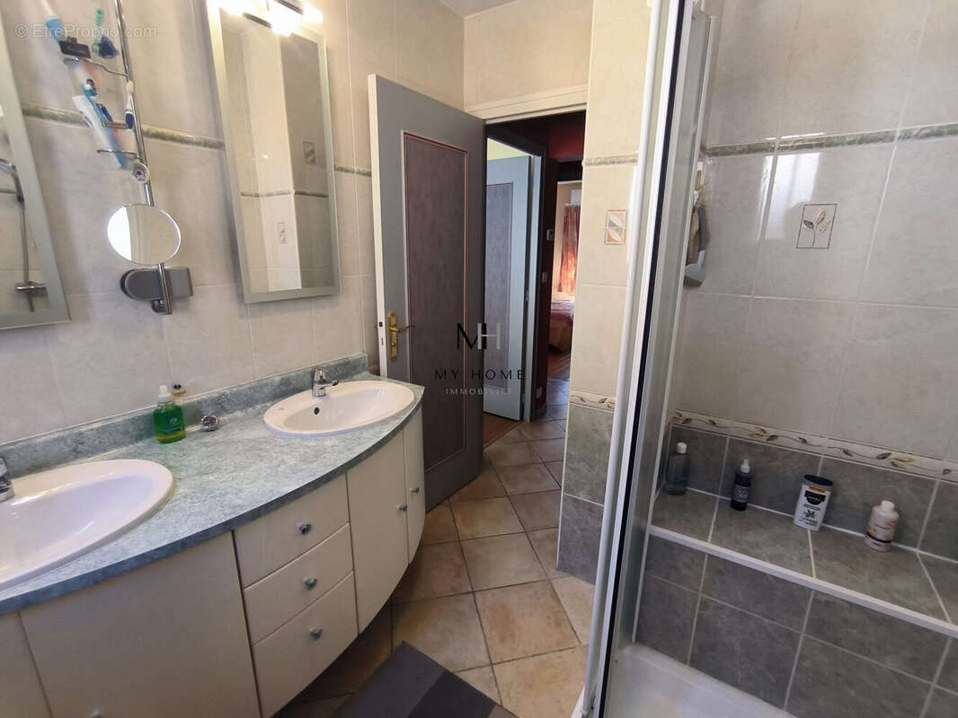 Maison 166 m² à Alencon  - photo 9