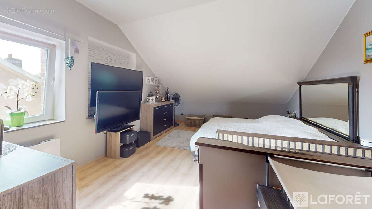 Maison à ROMILLY-SUR-SEINE