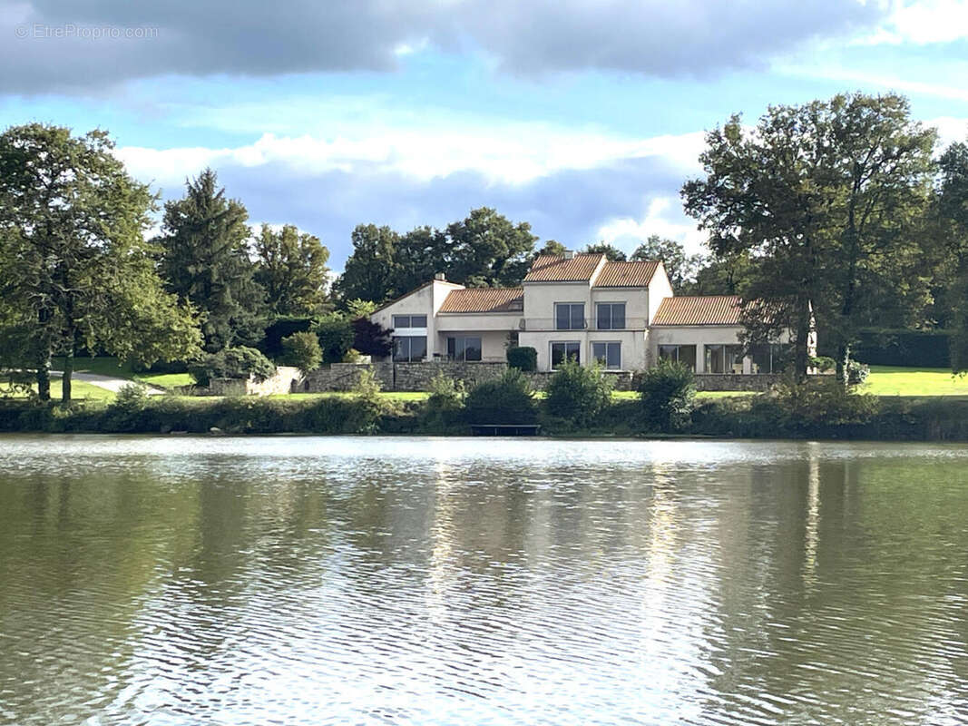 OVERVIEW - Maison à ASNIERES-SUR-BLOUR