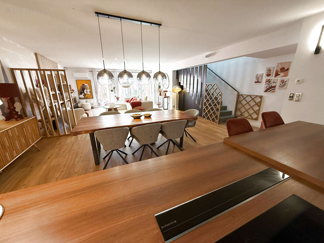 LOFT avec jardinet, et piscine intérieure - garage - photo 4