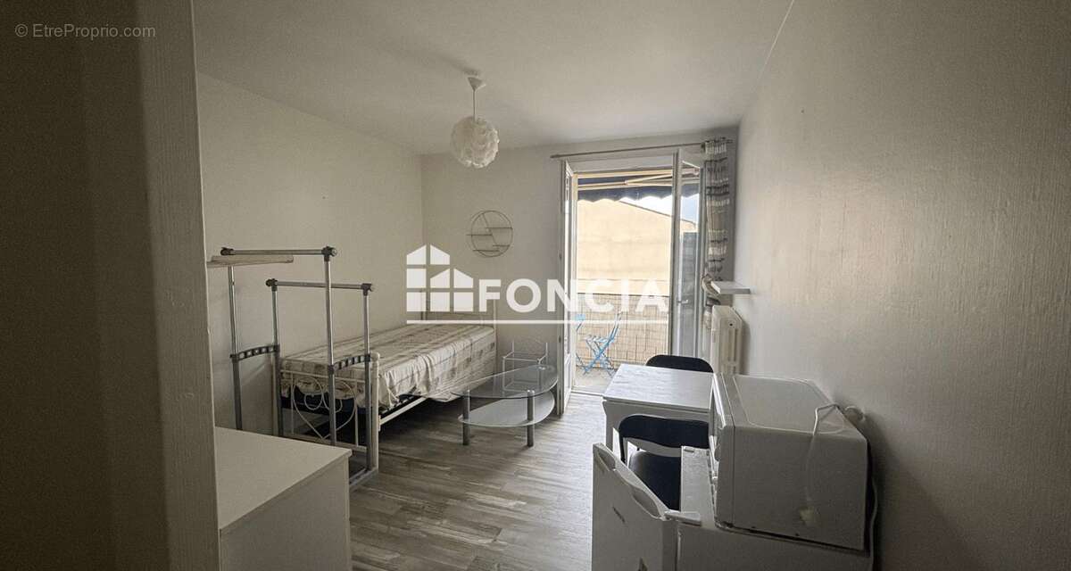 Studio avec balcon et vue dégagée – Idéal investisseur – Agen - photo 2