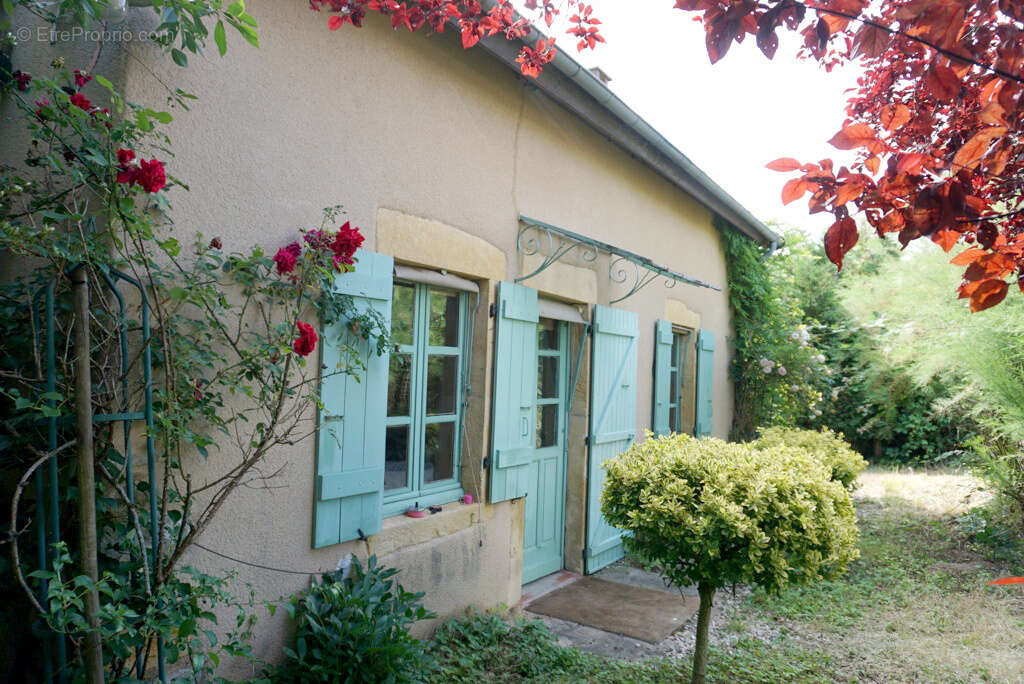 Maison à PARAY-LE-MONIAL