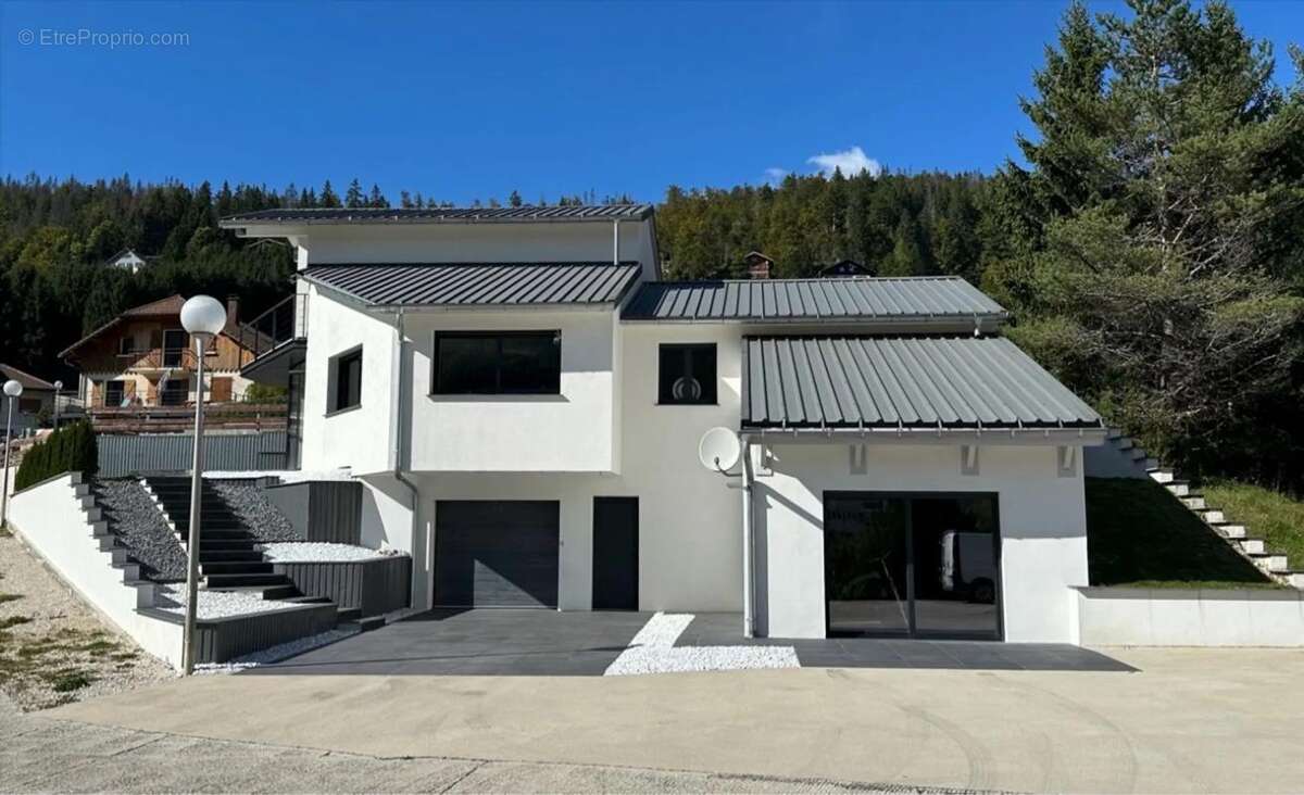 Maison à BOIS-D&#039;AMONT