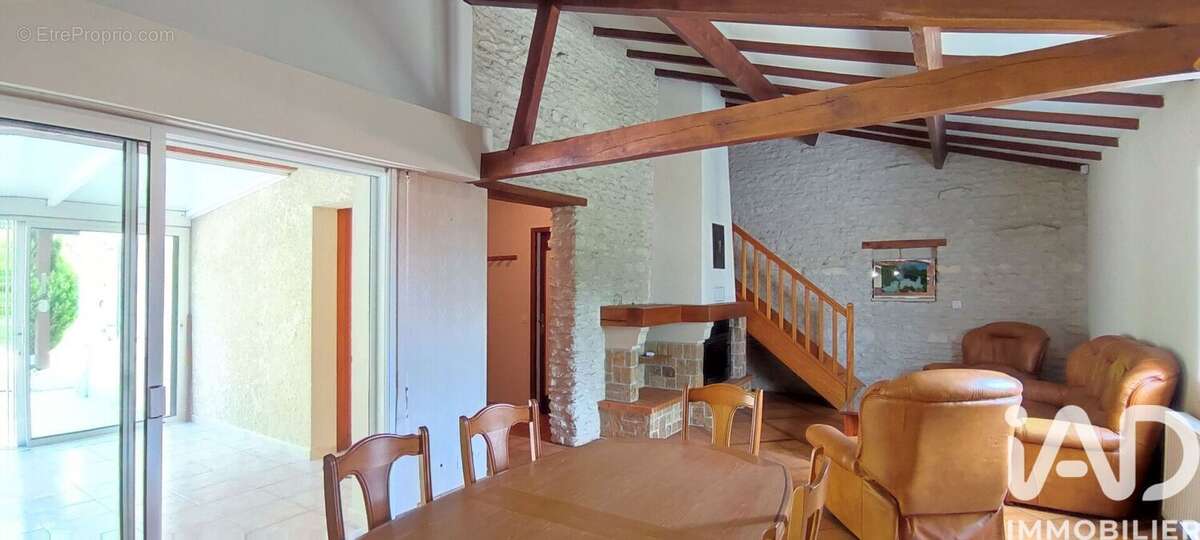 Photo 8 - Maison à CHATEAUBERNARD