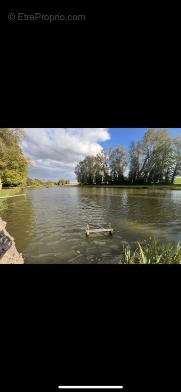 Terrain à SAINT-CLAIR-SUR-EPTE
