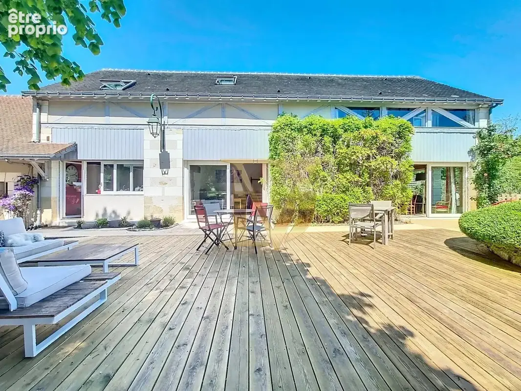Maison 350 m² à Francueil  - photo 2