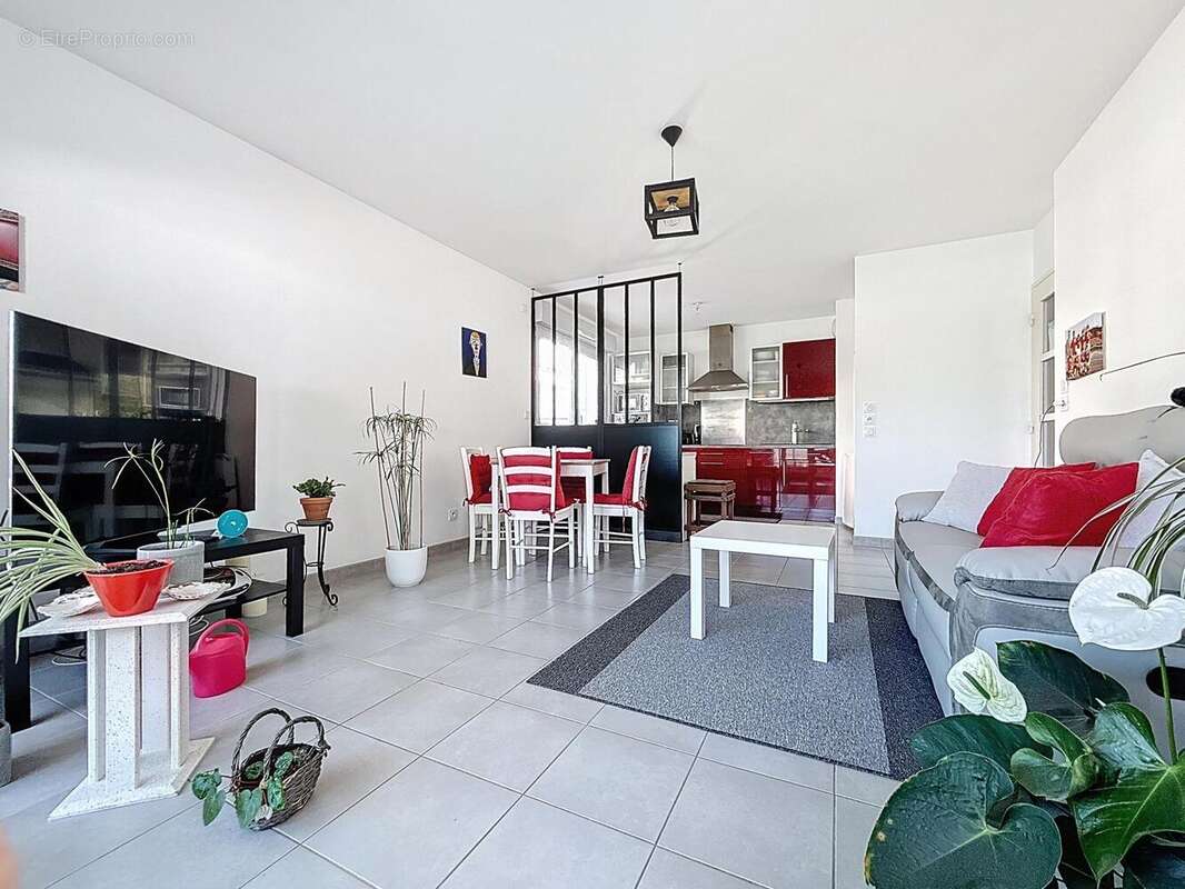 Appartement 49 m² à Sainte-Luce-Sur-Loire  - photo 2