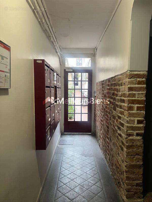 Appartement à PARIS-20E