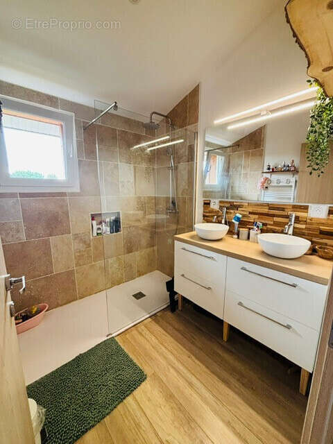 Maison 73 m² à Gujan-Mestras  - photo 8