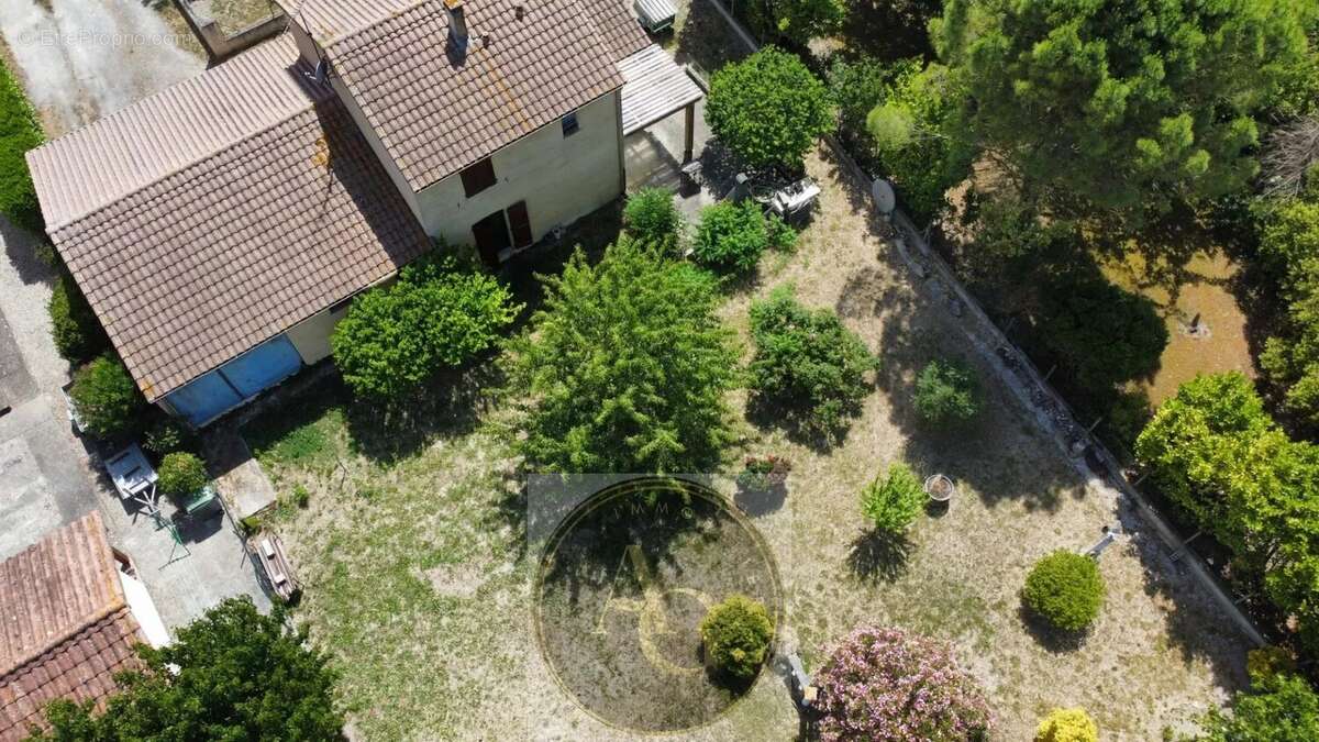 Maison à FENDEILLE