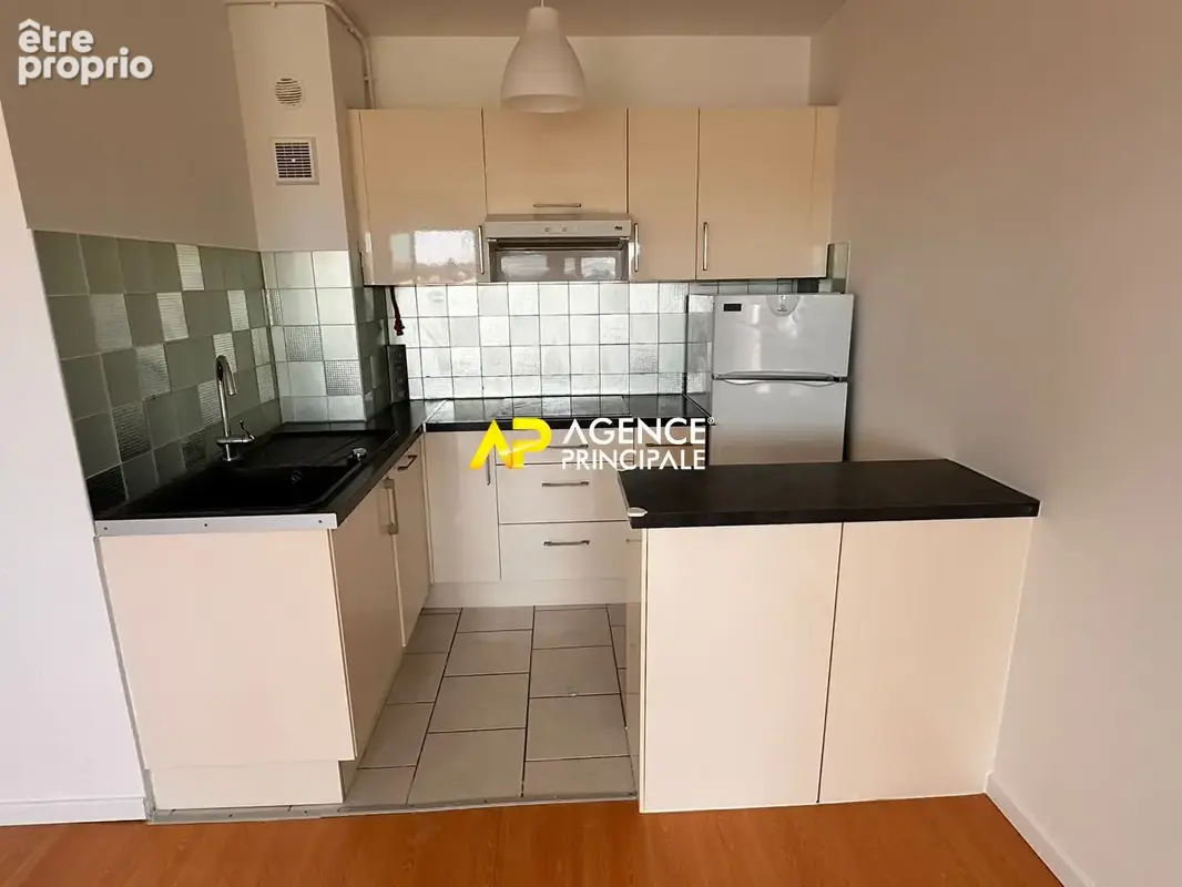 Sartrouville - Les Dix Arpents - Appartement 2 pièces 43.31 m2 avec terrasse et cave - photo 4