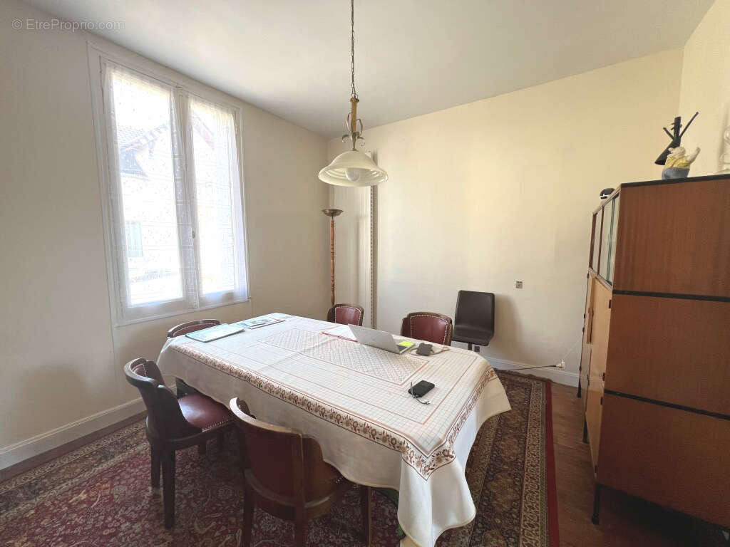 Maison à SENS