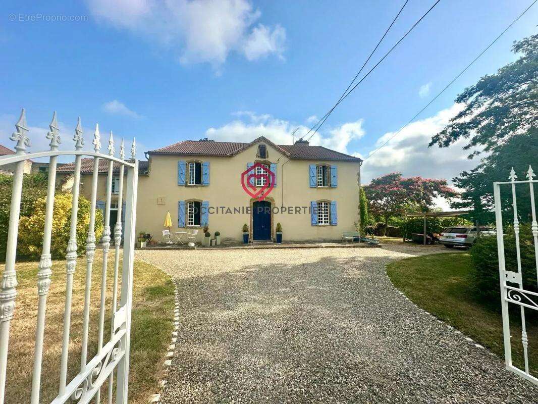 Maison à MADIRAN