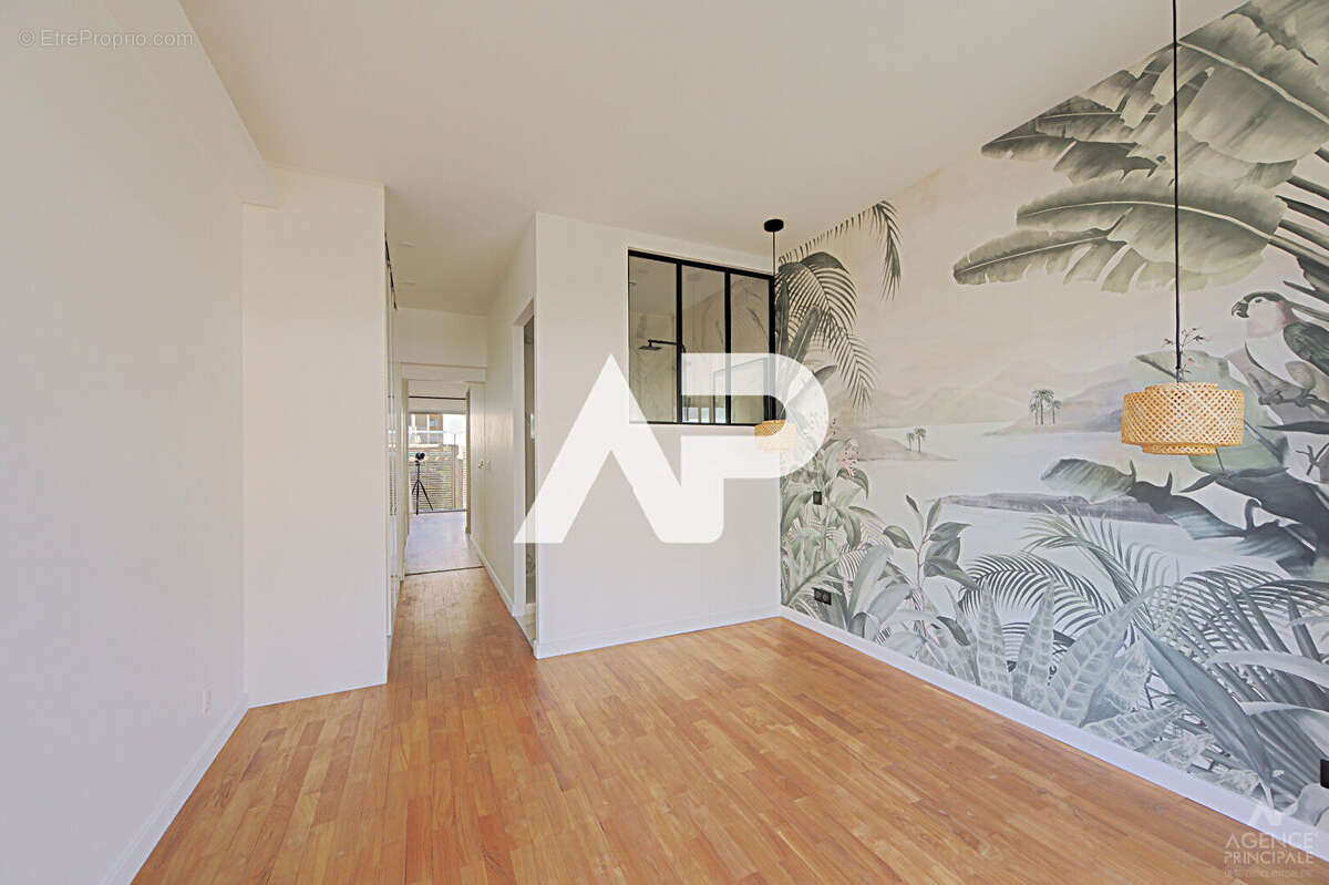 Appartement à RUEIL-MALMAISON