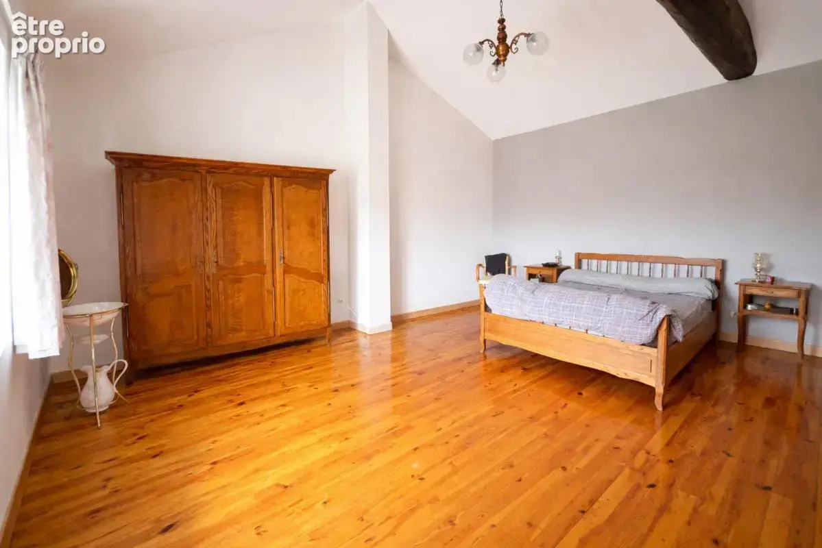 Maison 13 pièces 258 m² à vendre à Corcelles-En-Beaujolais (69220) - photo 10
