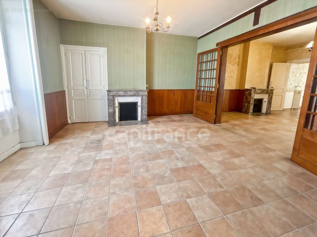 LE MANS Maison de type Mancelle à rénover quartier Olivier HEUZÉ et pour INVESTISSEURS - photo 2