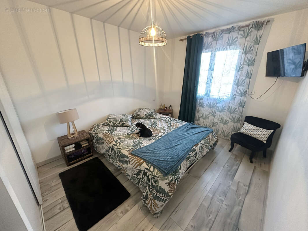 Maison à FOURQUES-SUR-GARONNE