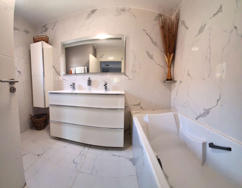 Villa Type 6 plein sud avec  Piscine et Garage - photo 14