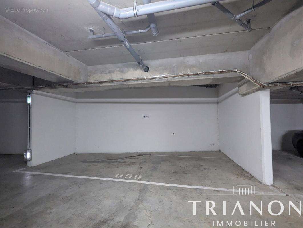 Studio avec vaste séjour de plus de 28 m² et belle terrasse de 16.30 m² - photo 10