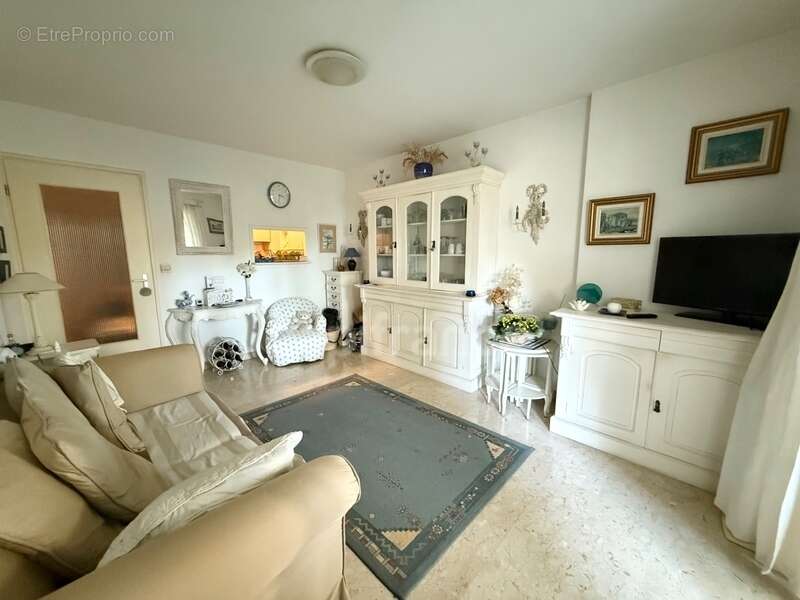 Appartement à SANARY-SUR-MER