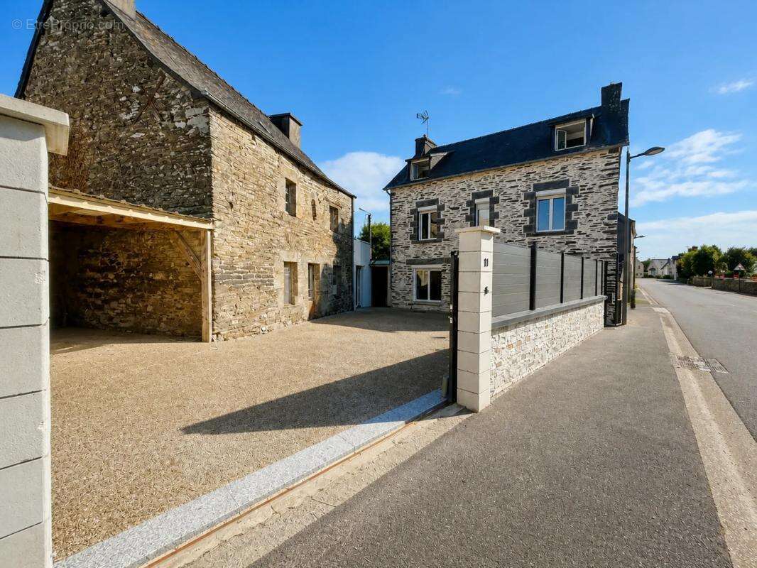 Maison de 4 pièces de 95 m² à Plussulien - photo 2