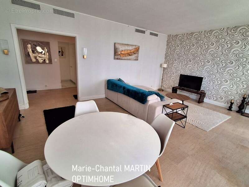 Appartement à MARSEILLE-8E