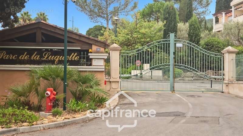 Appartement à HYERES