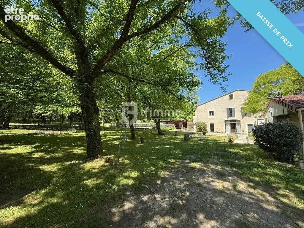 Propriété 320 m2 - parc 2 hectares - piscine - dépendance - photo 15