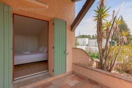 Maison à MOUGINS