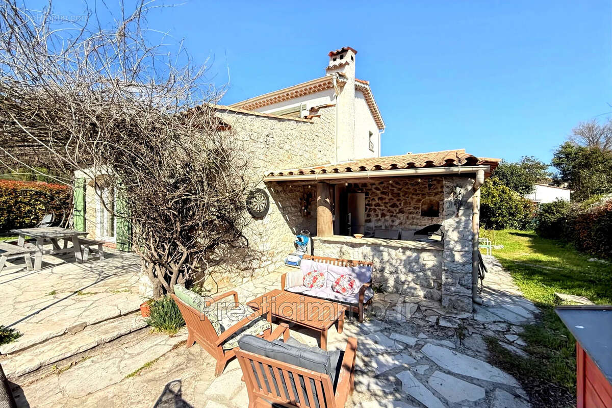 Maison à LA COLLE-SUR-LOUP