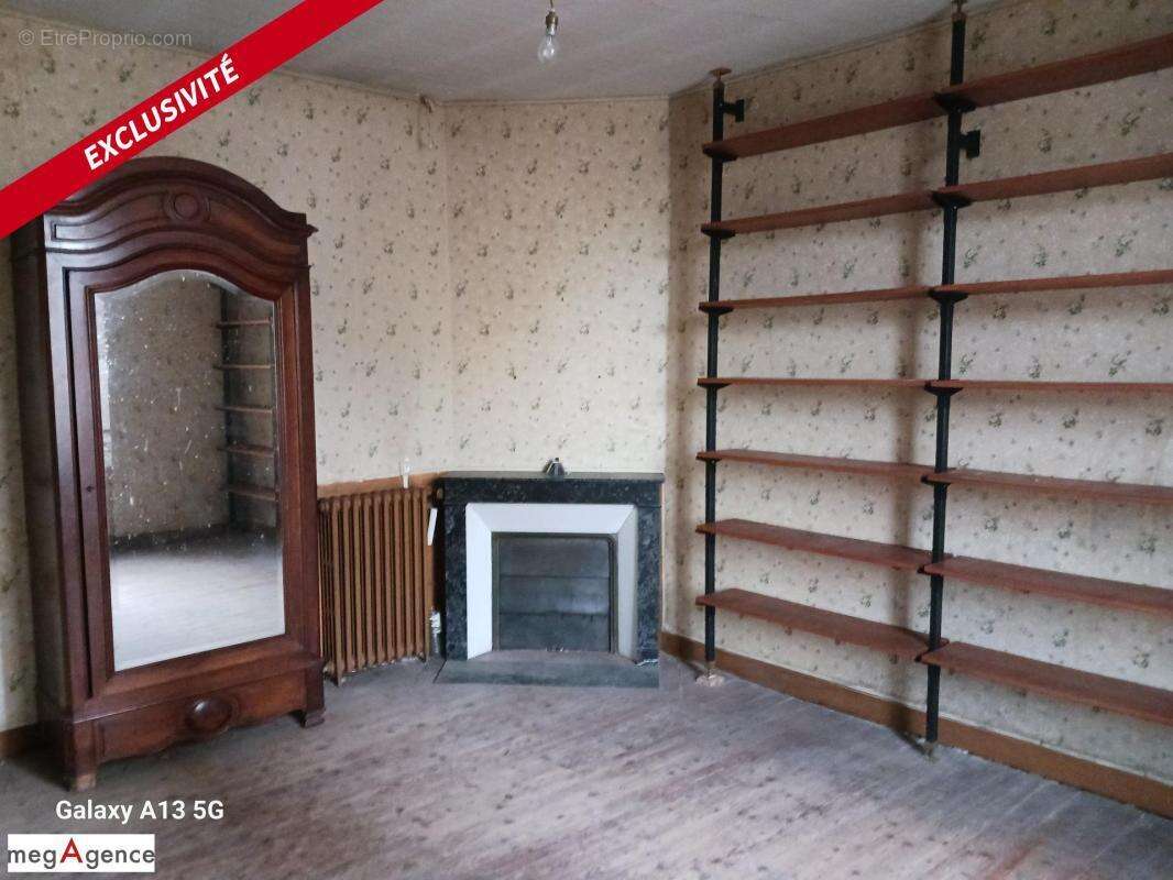 Maison à LONGNY-AU-PERCHE