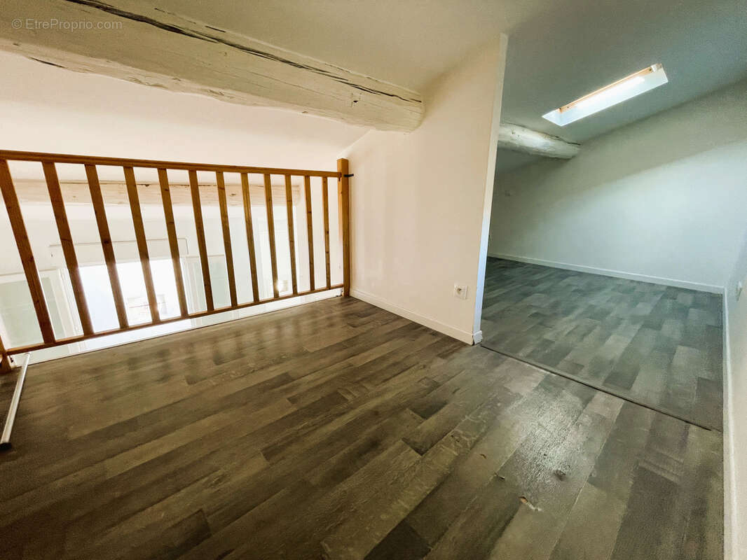 Appartement à PEZENAS