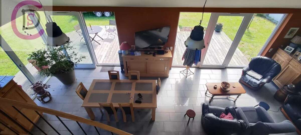 Maison à REVILLE