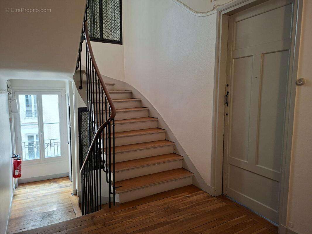 Appartement à ASNIERES-SUR-SEINE