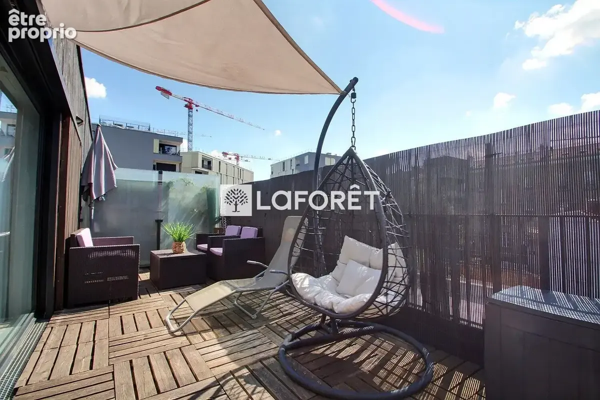 Appartement à NANTERRE