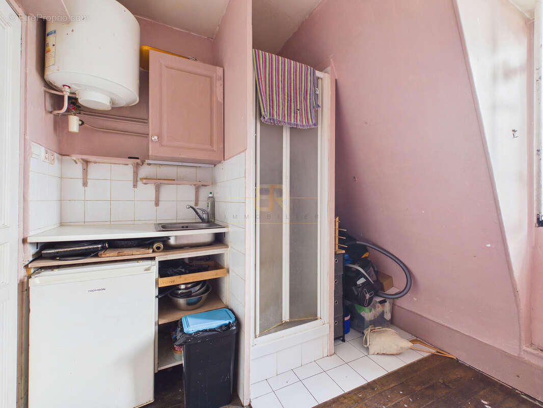 Appartement à PARIS-10E