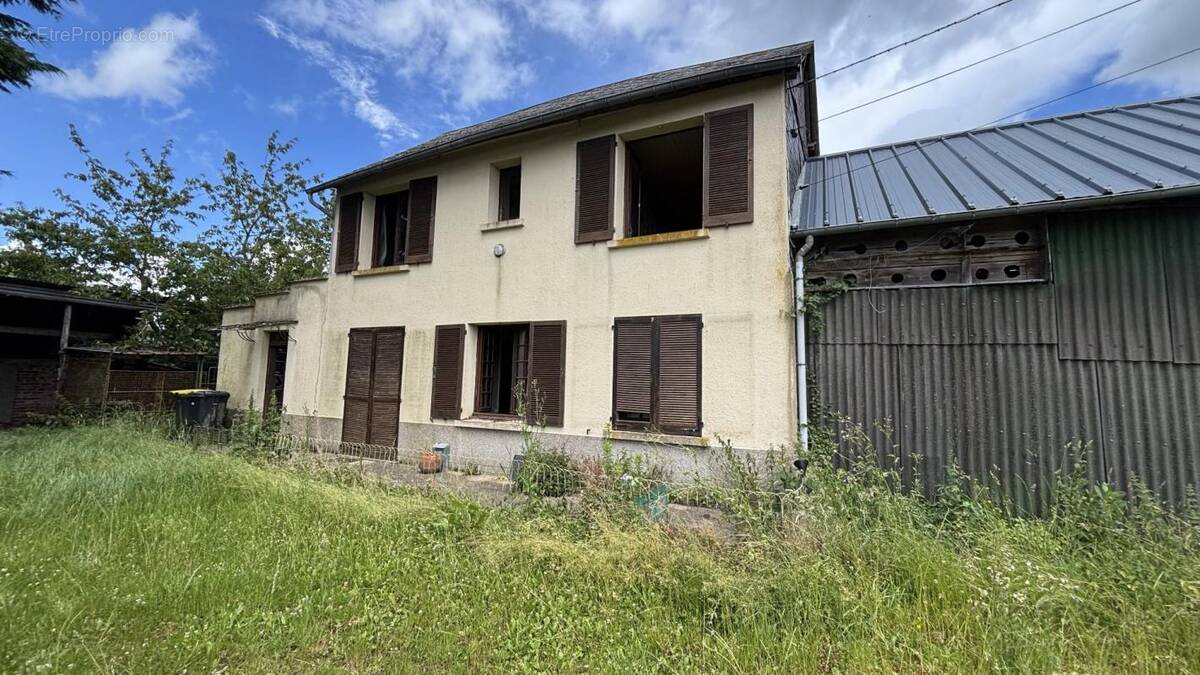 Maison à EPLESSIER