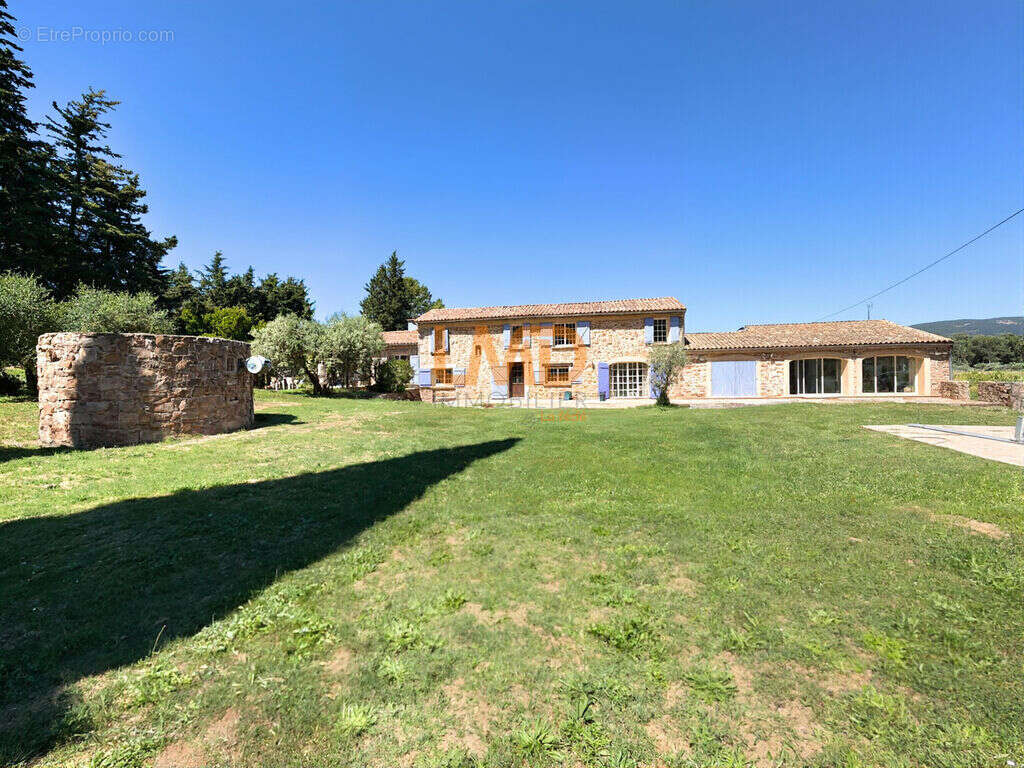 Maison à LA MOTTE
