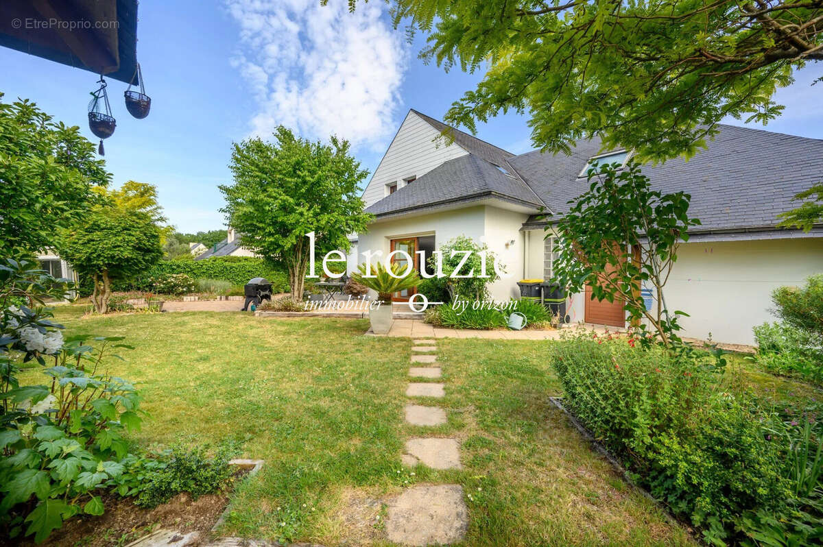 Maison 168 m² à Sene  - photo 3