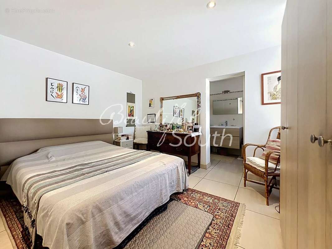 Maison avec jardin luxuriant de 185 m² en plein cœur de ville, perpignan - photo 9