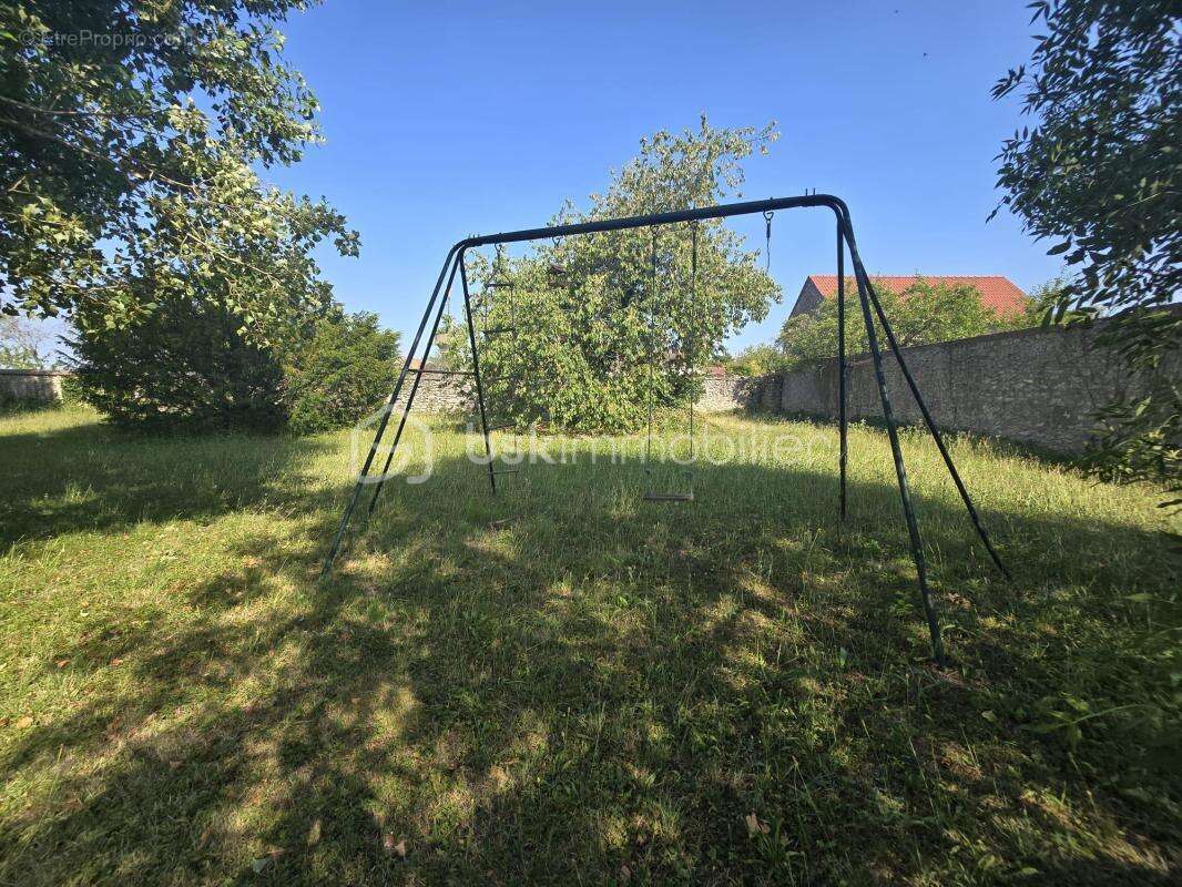Maison familiale rénovée - Gîte possible et dépendance - photo 7