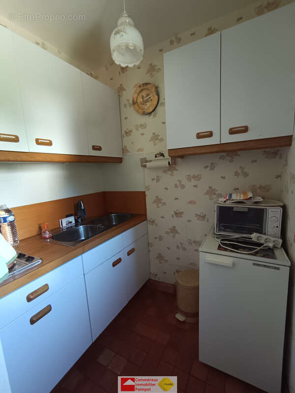 A vendre - paimpol - studio 23.75 m2, cave, emplacement parking, centre ville a pied - photo 2