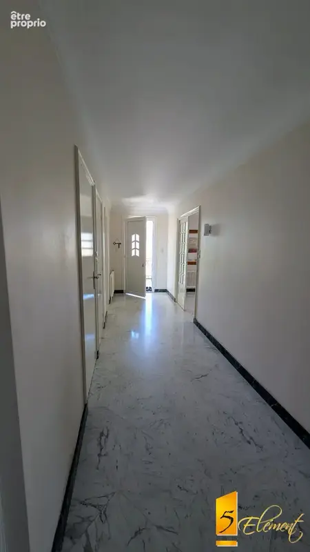 Maison 5 pièces 154 m² à vendre à Decines-Charpieu (69150) - photo 6